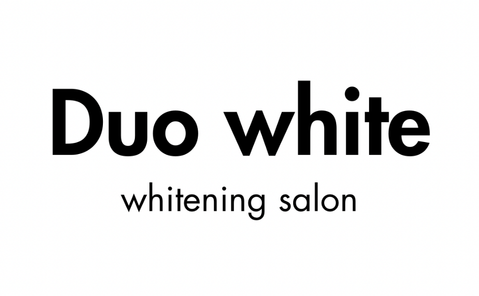 デュオホワイトのロゴ