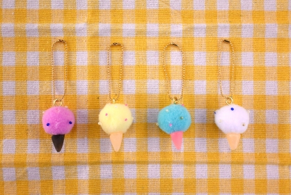 【ひらめきワークショップ】アイスクリームストラップ